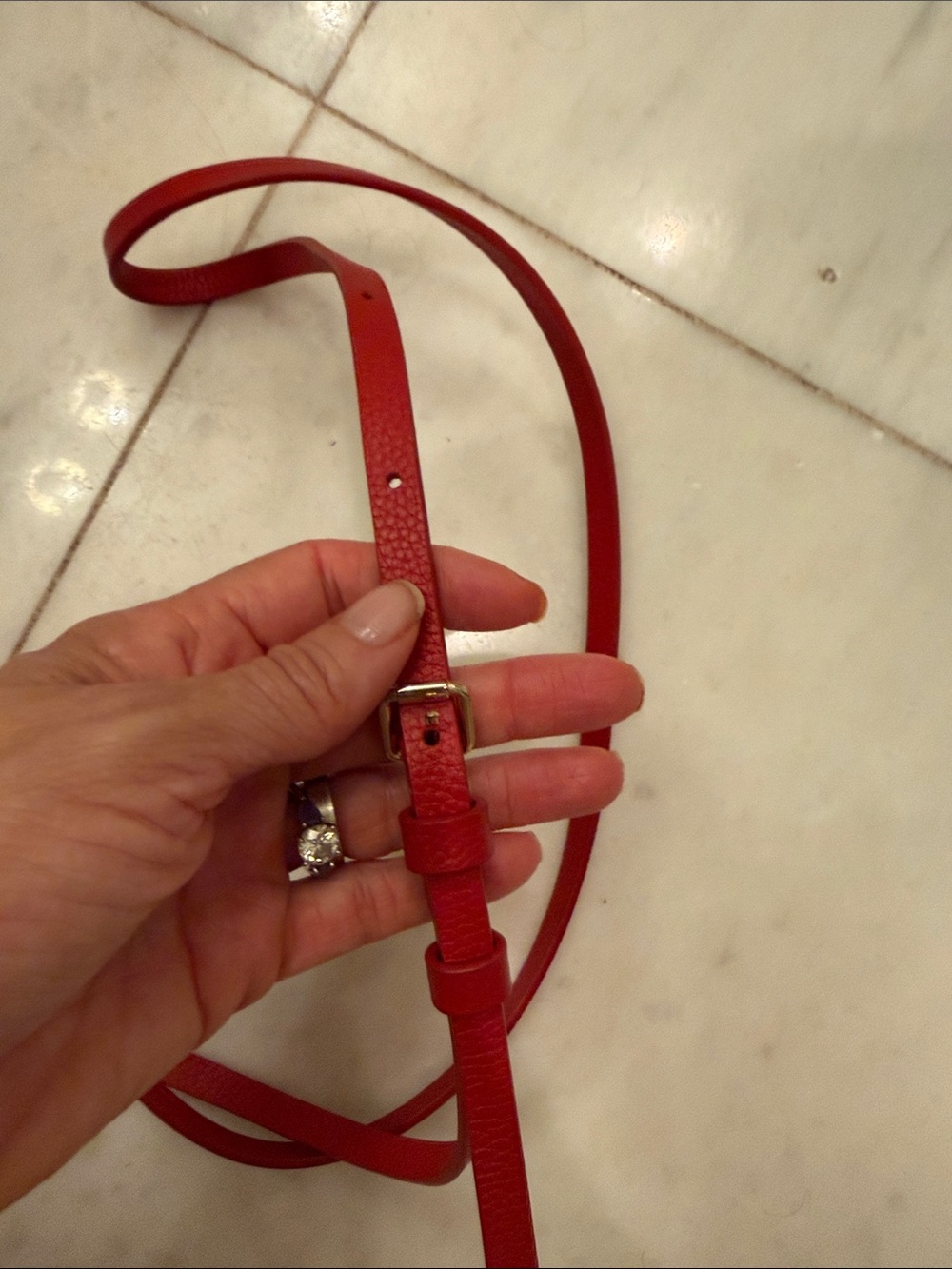 Bandolier Black Leather Phone Case with Red Adjustable Strap iPhone 16 Pro - Picture 4 of 4